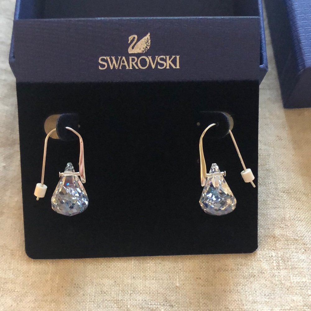NWT Swarovski Crystal Earrings